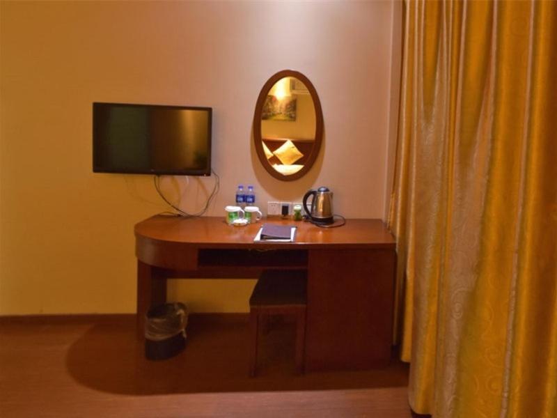 Greentree Inn Shanghai Songjiang District Yanshou Road Li Ta Express Hotel Zhujing Екстер'єр фото